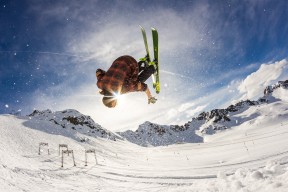 熊猫体育直播平台体验评测与优势解析