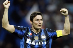 雨燕体育直播-包含罗马球员感受胜利喜悦，团队凝聚力倍增的词条